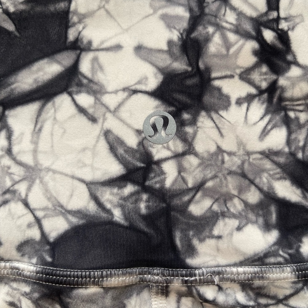 Lululemon Wunder Under Hi-Rise 7/8 Tight Dual Shibori Full-On Luxtreme 25" - Picture 7 of 9